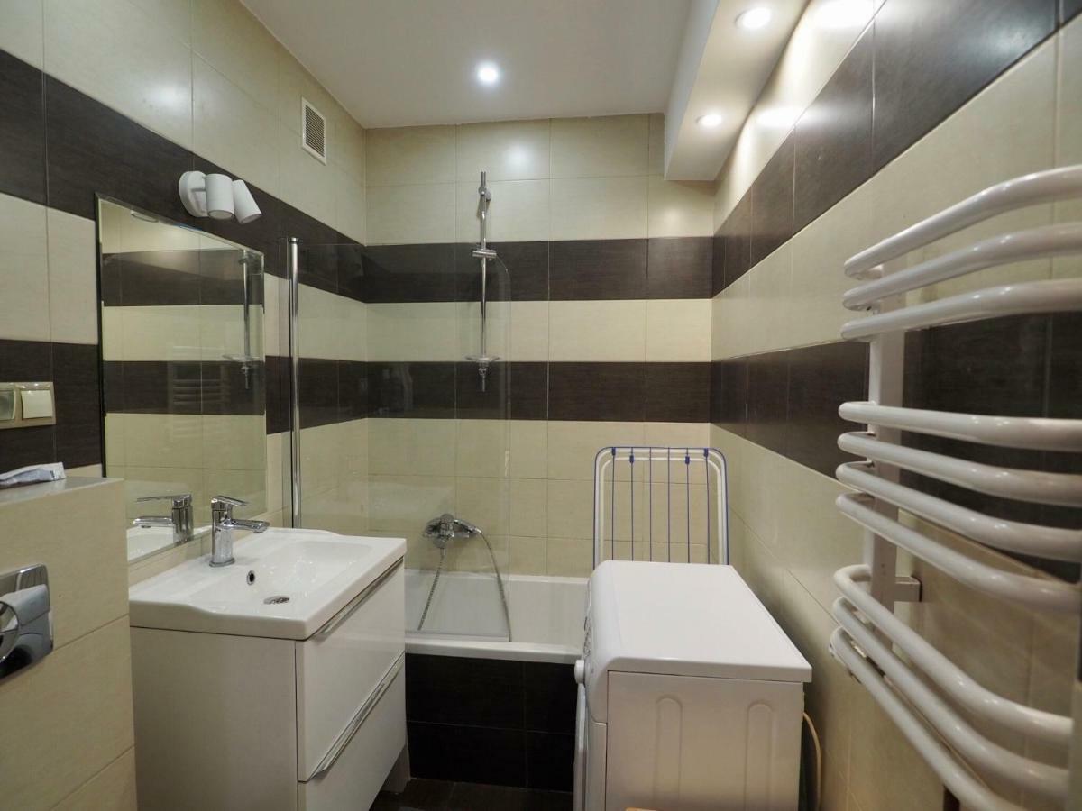 Apartament Mazowiecka 125 Cracovie Extérieur photo